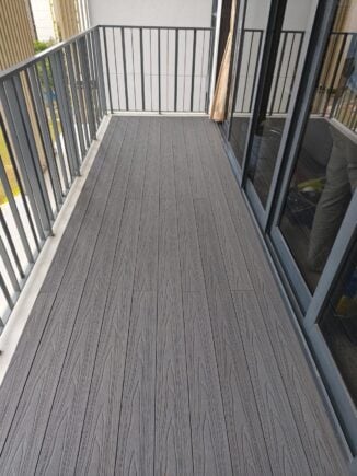 FirmaNanoDeck dark grey balcony 2
